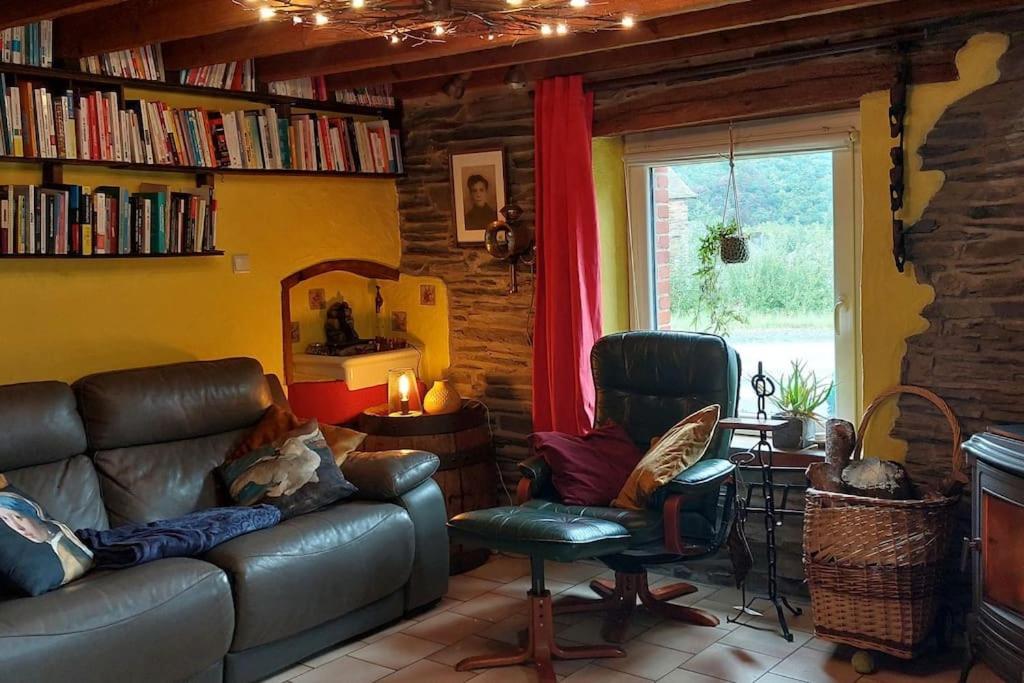 הוילה אלה L'Ardoisiere: Jolie Maison Ardennaise. מראה חיצוני תמונה